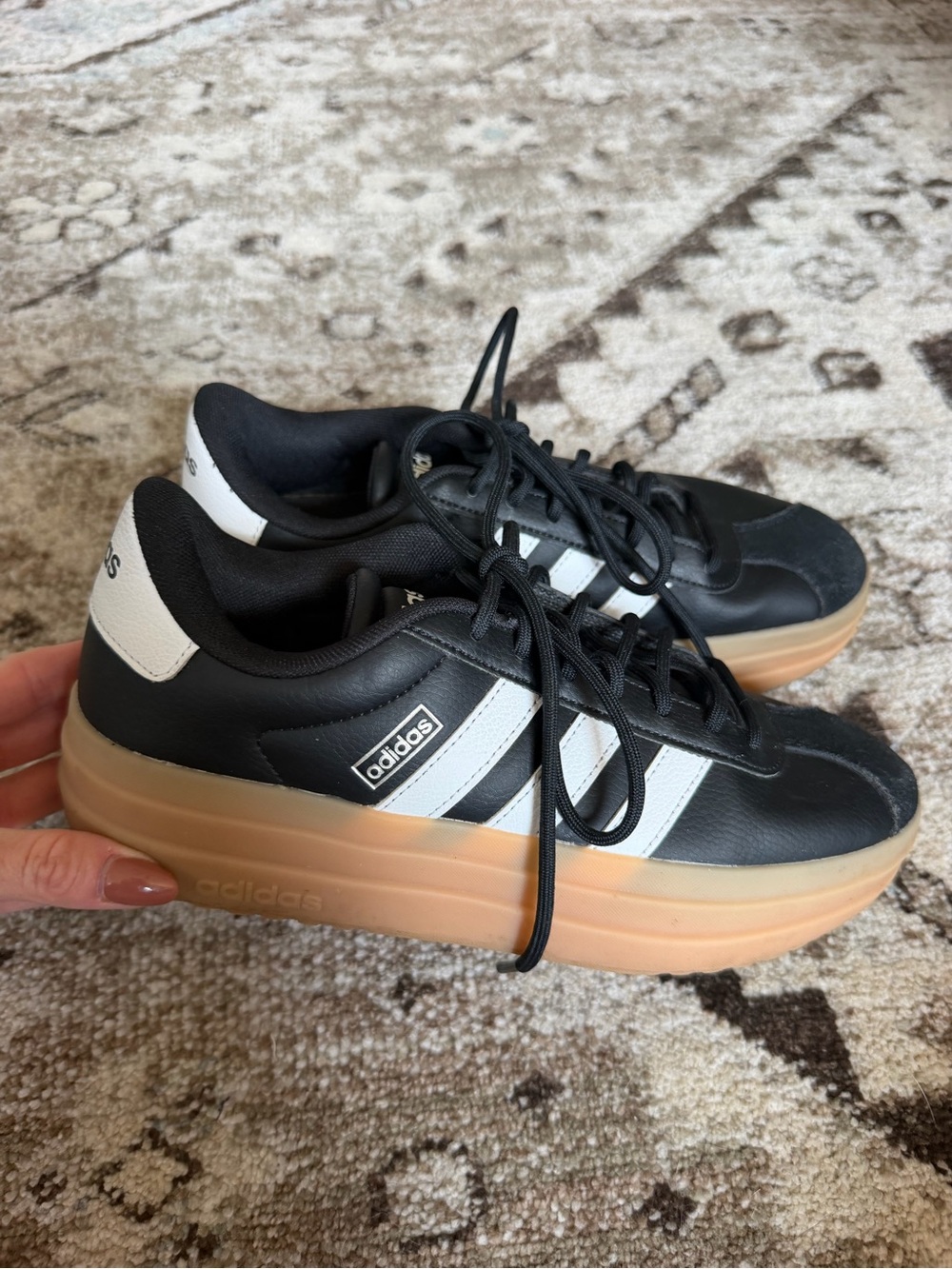 adidas Women’s Black Sneakers with White Stripes and Gum Platform
